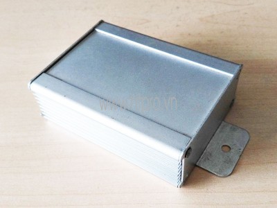 Hộp nhôm 26x61x80mm